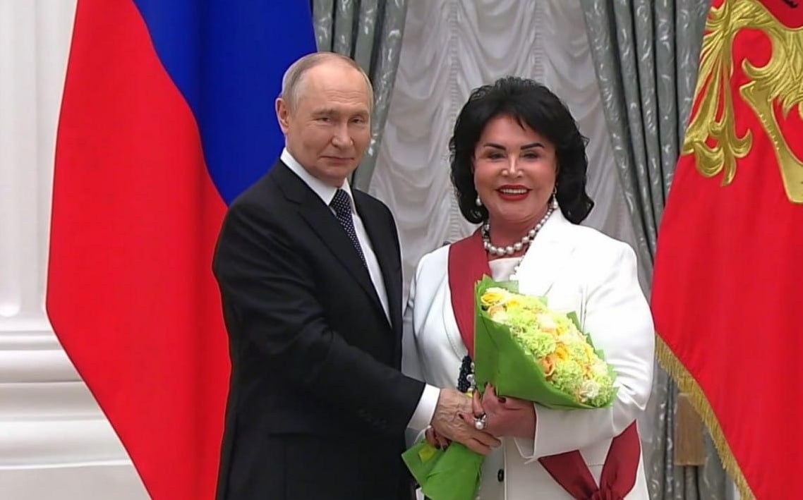Путин наградил Надежду Бабкину орденом «За заслуги перед Отечеством» I степени